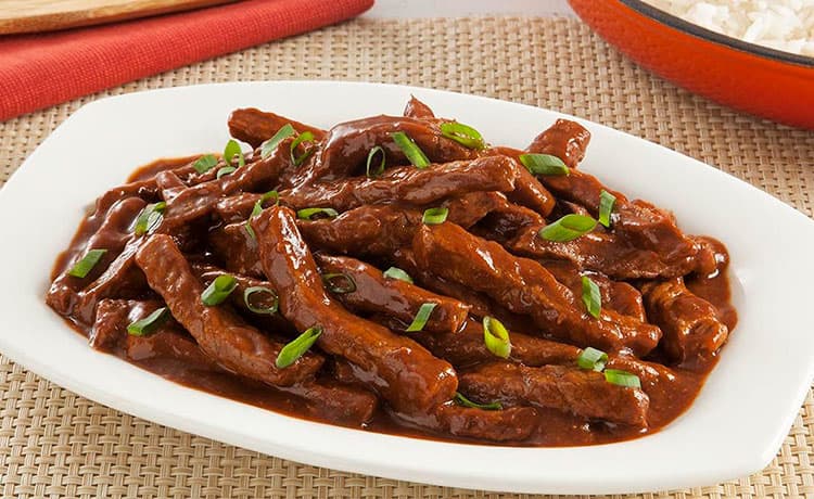 Isca de Carne ao Molho Madeira